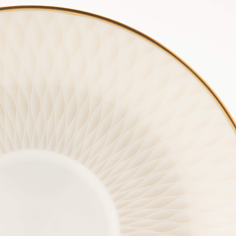 Narumi 52072-1946 Cup and Saucer, Ruffled Gold, 5.9 inches (15