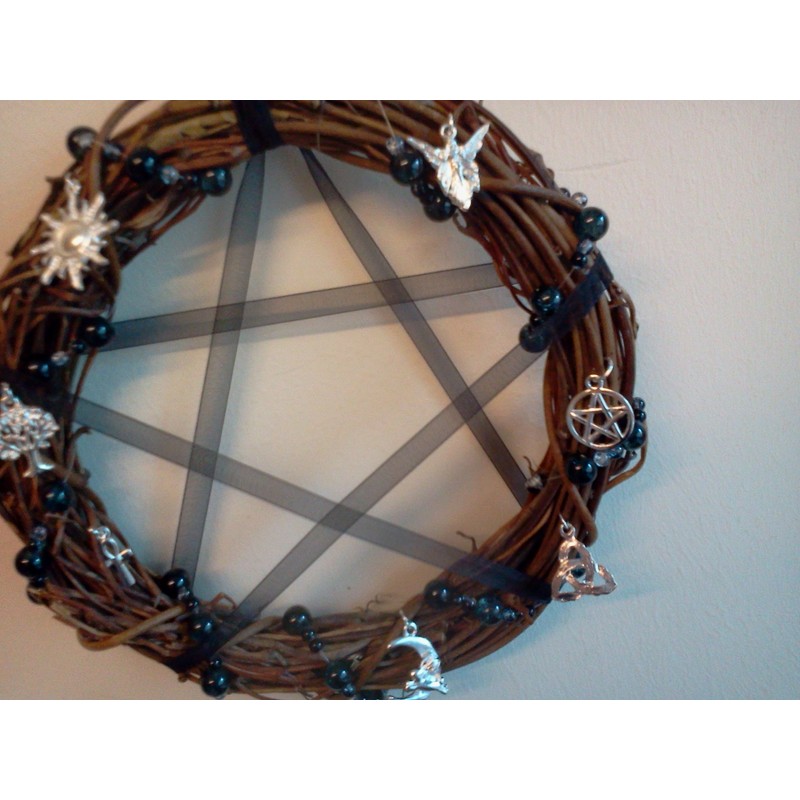 15cm Pagan All Year round Wreath with 7 pagan charms