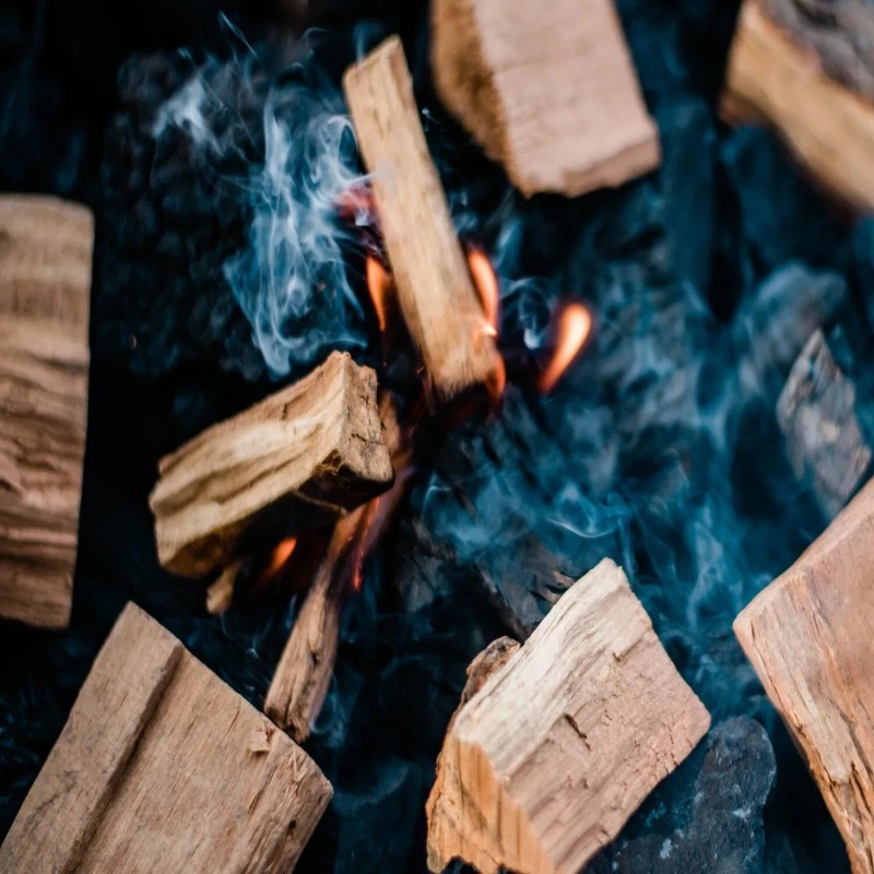 Western 500 CU IN Hickory Chunk Box CS Smoking Wood