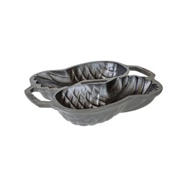 Lodge Lodge Manufacturing Company Cast Iron Pineapple Pan