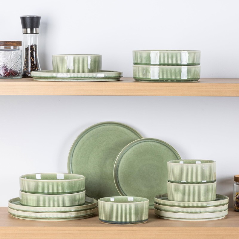 GBHOME Stoneware Dinnerware Sets for 4,Round Reactive Glaze Ceramic Plates
