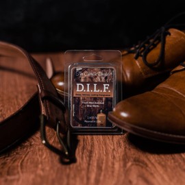 The Candle Daddy D.I.L.F. (Deep, Intense, Lasting Fragrance) - Fresh Man Scented Wax Melt - 1 Pack - 2 Ounces - 6 Cubes - DILF