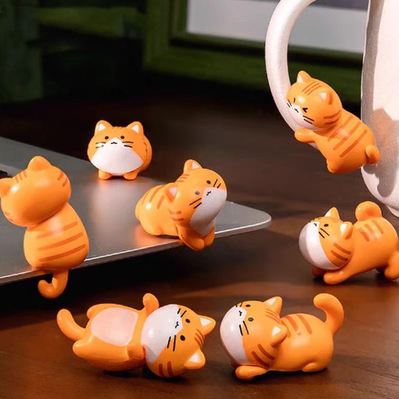 SINGOMON 8PCS Cute Cat Figurines Mini Cat Figurines Ginger Cat