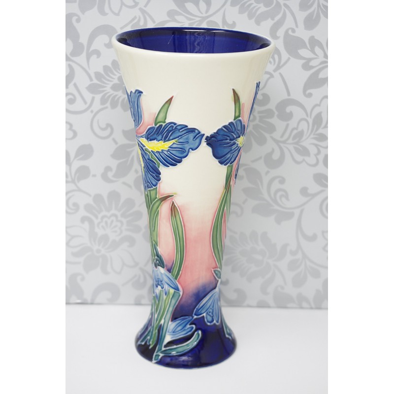 OLD TUPTON WARE IRIS VASE 8" 210X95X95 TW1298