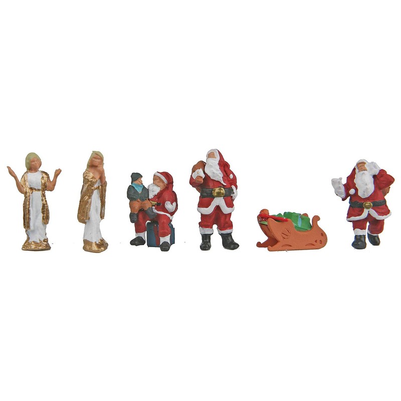 Walthers SceneMaster Christmas Figures Train