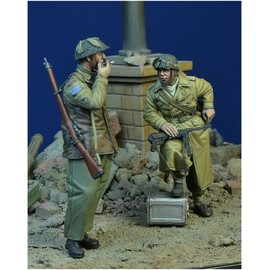 D-Day Miniature 1/35 World War II Canadian Army Scout Canadian Infantry & Motorcycle Army, Set of 2 Resin Kit DD35201