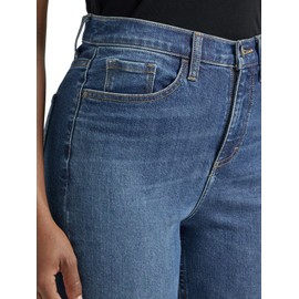 Lee Women's Legendary High Rise Mom Jean, Standout, 12