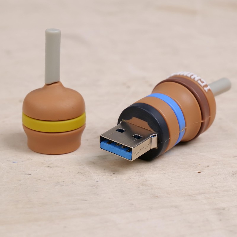 Ichiken USB 3.0 Resistor Shape USB Flash Drive 16GB [Electronic