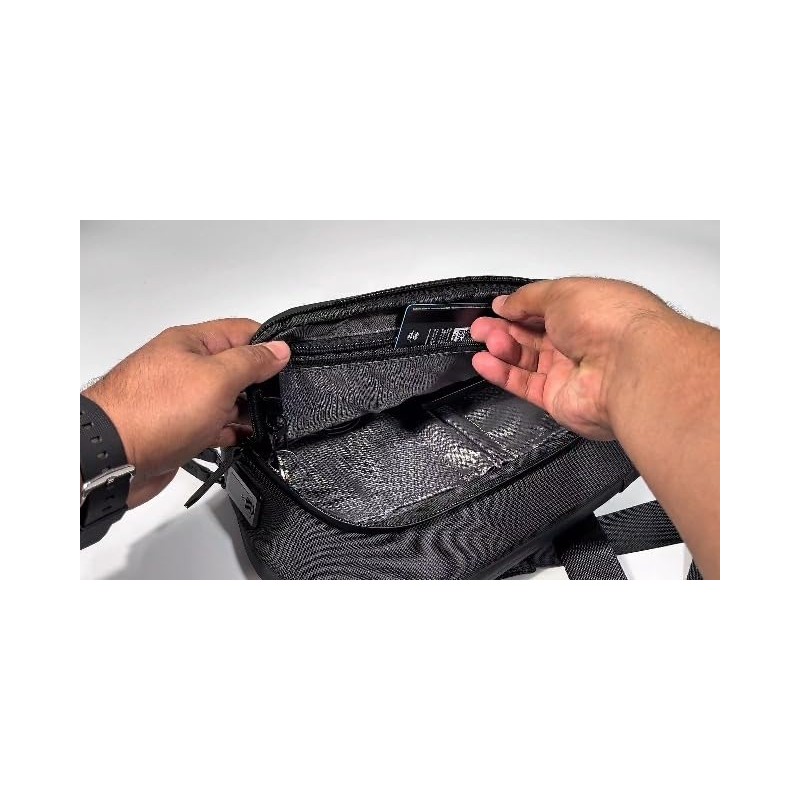 Bandolera Impermeable con USB y Antirrobo Juluc JLBA01 – Compacta