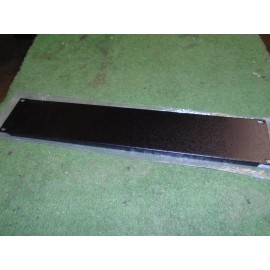 Middle Atlantic SB2 - Blank Panel, 2 RU, Textured, Flanged