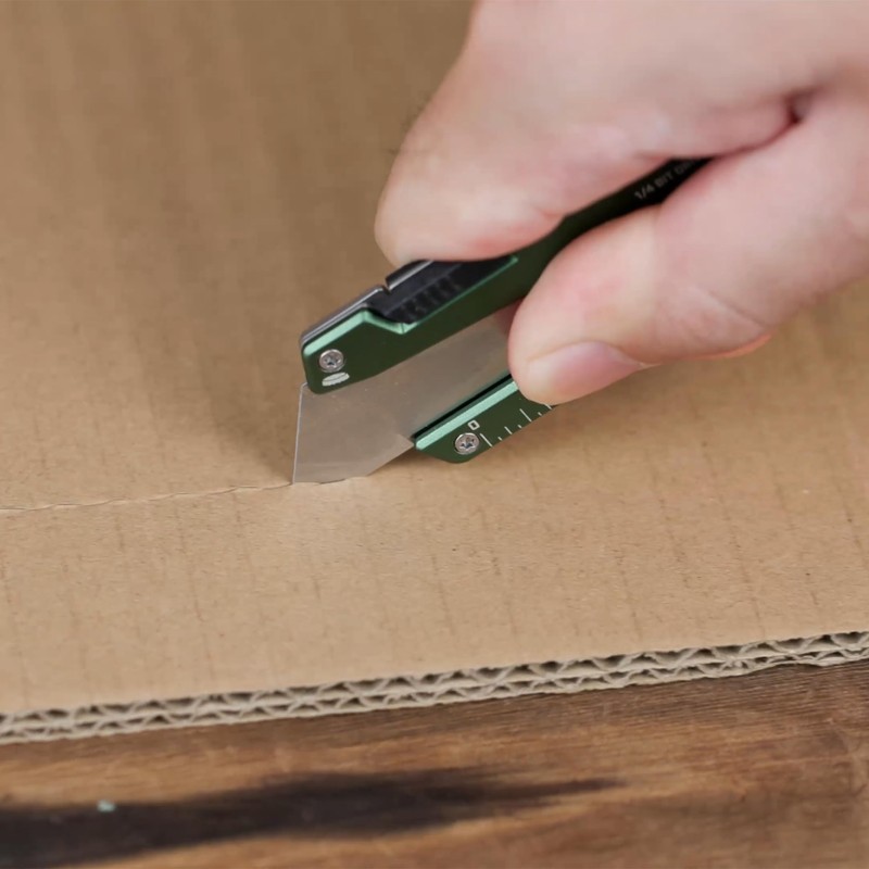 Nova EDC Card Pocket Utility Knife for Cutting, Retractable Box