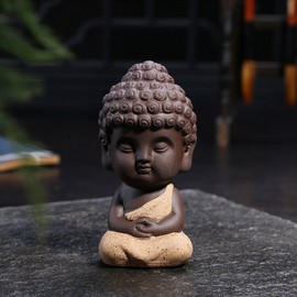CosCosX 1 Pcs Cute Small Statue Adorable Monk Figurine Tathagata India Yoga Mandala Sculptures Ceramic Craft Decoration
