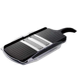 Shimomura Kogyo PG-612 Professional Grade Speed Shredder with Container, Made in Tsubamesanjo, Niigata, Black