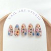 Press on Nails Almond Medium Fake Nails wite Floral Designs