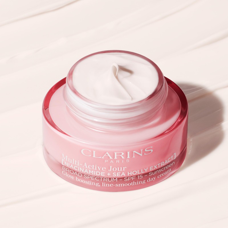 Clarins NEW Multi-Active Day Cream SPF 15 with Niacinamide |
