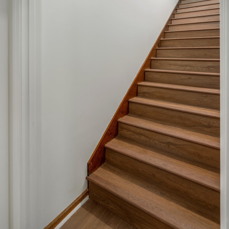 Allure 9" x 48" x 7mm, 12mil Luxury Vinyl Plank