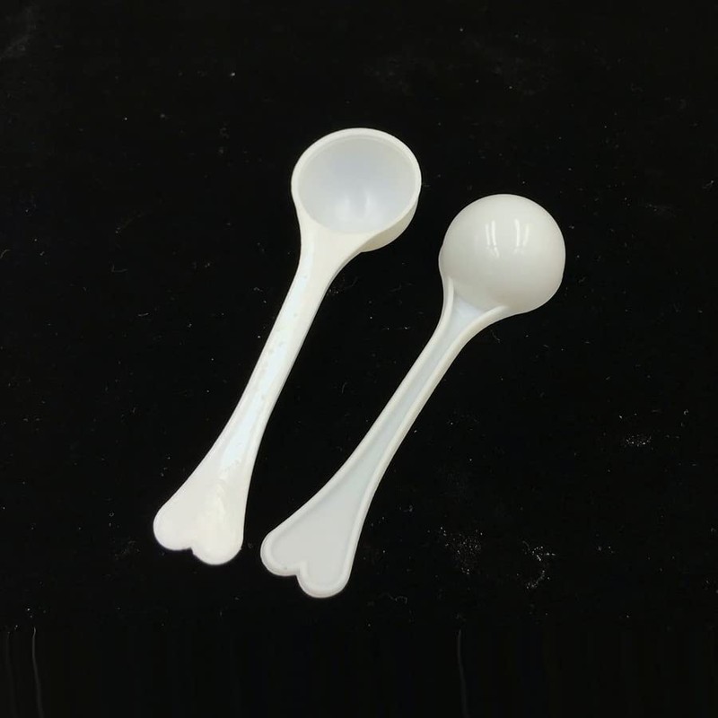 10 Pieces Long Handle 3g Plastic Measuring Spoons Mini Scoops