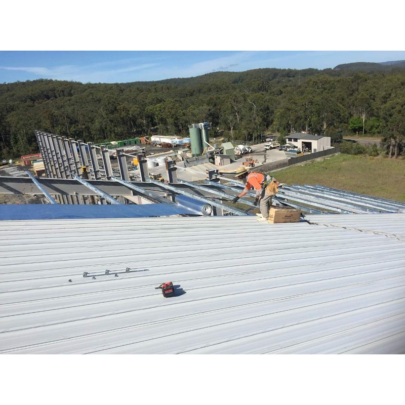 Reflective Foam Core Solid White Insulation 4ft x 25ft Vapor