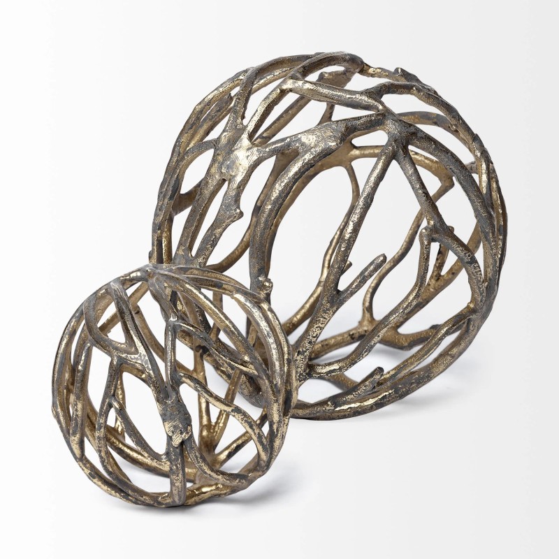 Homeroots Gold Metal Tree Branch Sculpture