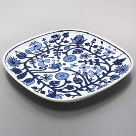 Hama Pottery 383700 Hasami Pottery Wayama Kiln Flower Parade Plate, Large, White