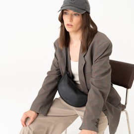 Berliner Bags Premium Luna Leder-Schultertasche, Kleine Halbmond Tasche Damen, Handtasche, Crossbody mit Reißverschluss - Schwarz