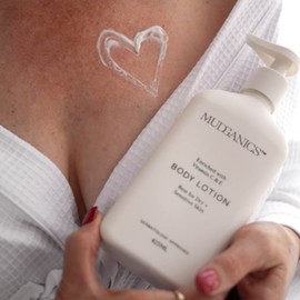Mud Organics Body Lotion, 425ml