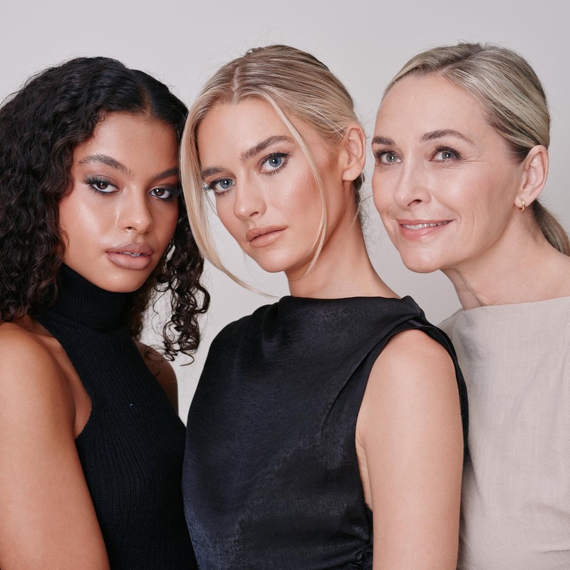 Wunderbrow Day To Night Essentials Eyeshadow Palette, Vegan & Cruelty