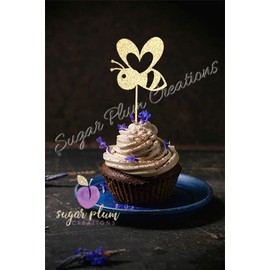 Sugar Plum Creations Bee Cupcake Topper