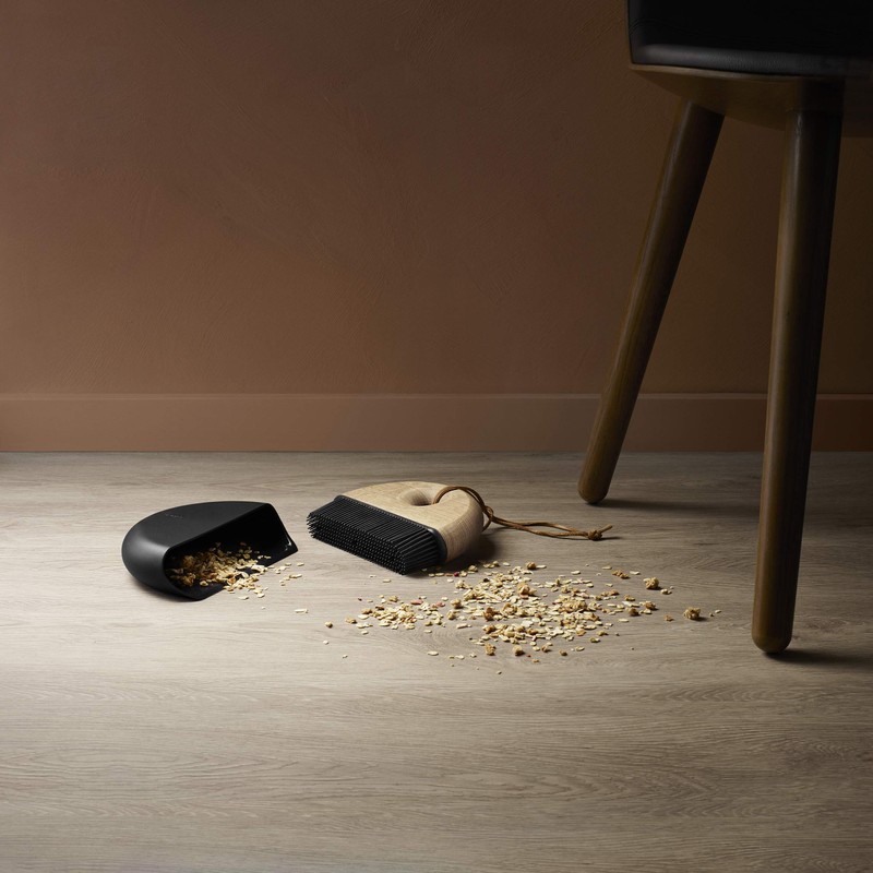 Eva Solo | Sweep Dustpan and Brush Set | Dustpan