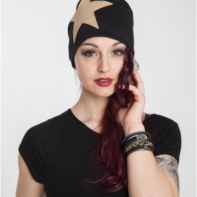 styleBREAKER Slouch Beanie With Artificial Leather Star Patch, Slouch longbeanie,