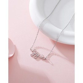 Grandma Gifts Gigi Necklace Jewelry Stainless Steel Cutout Gigi Letter Pendant Necklace Birthday Valentine's Mother's Day Gifts for Grandmother from Grandkid.