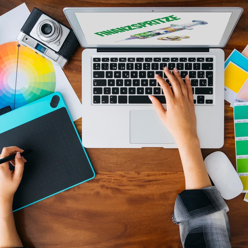 Financial Injection Money Gift Money Box Syringe Filled with Euro