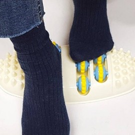 Foot Acupressure Massager Foot Sole Acupressure Plate Mat Acupressure Roller
