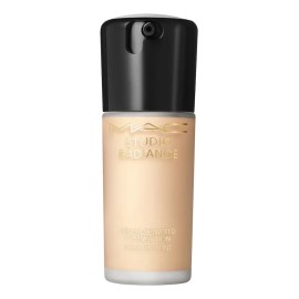 Base De Maquillaje Líquida Mac Studio Radiance Serum Tono NC17