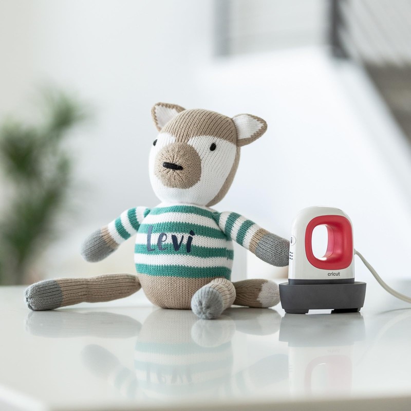 Cricut EasyPress Mini Heat Press for Pressing Small Objects Like