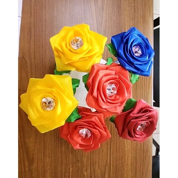 Todays Handmade flower pen with a variety of colors to