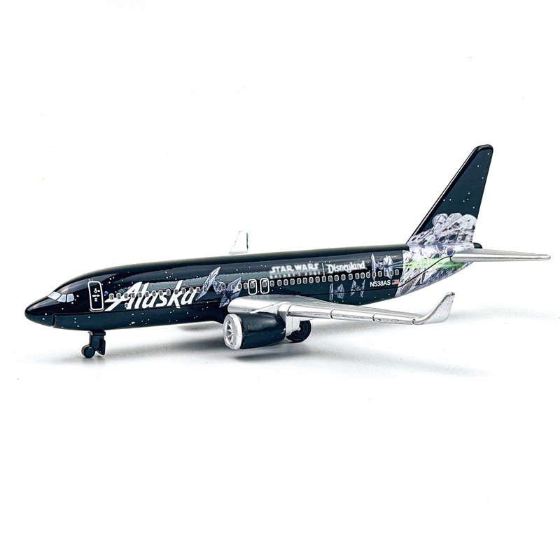 WngAur Alaska Airplane Model, Die-cast Metal Model Planes with Plastic