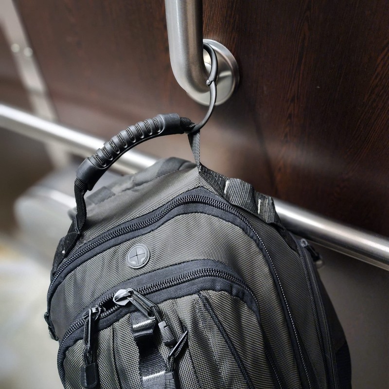 Clipa Bag Hanger - Matte Black PVD - The Ring
