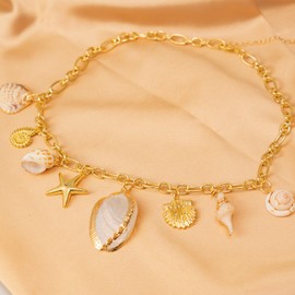 TCXOO 18K Gold Shell Charm Necklace Summer Starfish Seashell Pendant Choker Necklace For Women Vacation Beach Jewelry