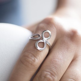 MATERIA by Matthias Wagner Women's Ring Infinity Bow 925 Silver Open Rhodium-Plated, Silver, No Gemstone