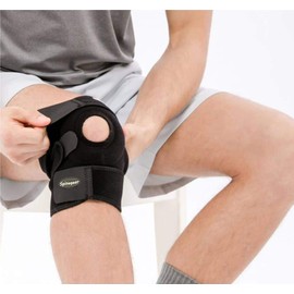 Knee Support Strap Hinged Knee Brace Stabiliser & Fully-Adjustable Neoprene wrap, Arthritic Pain Relief, Sports Injury Rehabilitation & Protection Against Reinjury Unisex (Black, Medium)