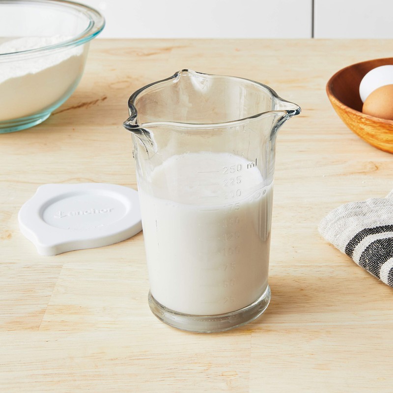 Anchor Hocking Triple Pour Glass Measuring Cup, 8 Oz Measuring