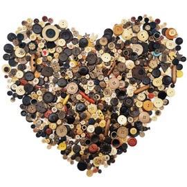 600-700Pcs Assorted Sizes Wooden Buttons Mixed Colors Coconut Shell Handmade Ornament Buttons for Sewing Decorations DIY Arts and Crafts Manual Wood Button Painting