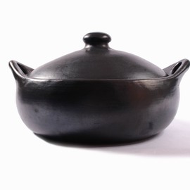 Ancient Cookware, Chamba Flat Clay Casserole, Extra Large, 6 Quarts
