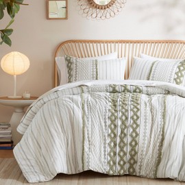 INK+IVY Comforter for Queen Size Bed, Chenille Tufted, Breathable Cotton Comforter Set, All Season Modern Boho Comforter with Farmhouse Bedding Flare, 2 Matching Shams, Queen Sage Green/Ivory 3 Piece