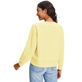 Stelle Cropped Sweatshirts for Women Long Sleeve Shirts Soft Lightweight Crewneck Tops Fashion 2025 Teen Girls Clothes Pina Colada Small