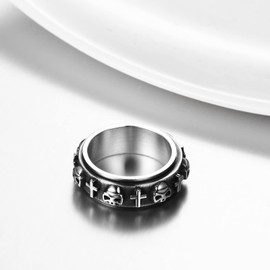 Punk Skull Spinner Biker Rings for Men, Stainless Steel Goth Skull Fidget Ring Band Jewelry Gifts-Size 10 Silver Black