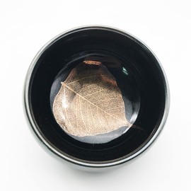 JIUMEI Black Porcelain Jianzhan Cup Handmade Tenmokus Teacup Decorative Bowl Cup Golden Leaf Pattern with Cloth Bag