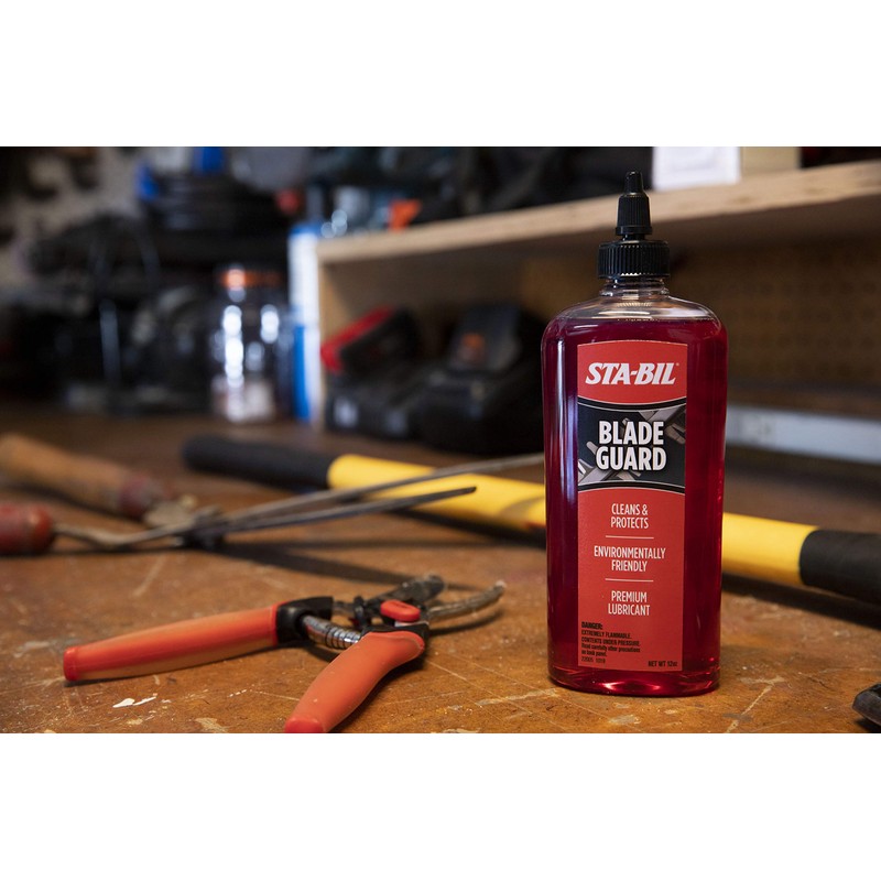 STA-BIL Blade Guard - Premium Lubricant, Helps Maintain Edge, Will