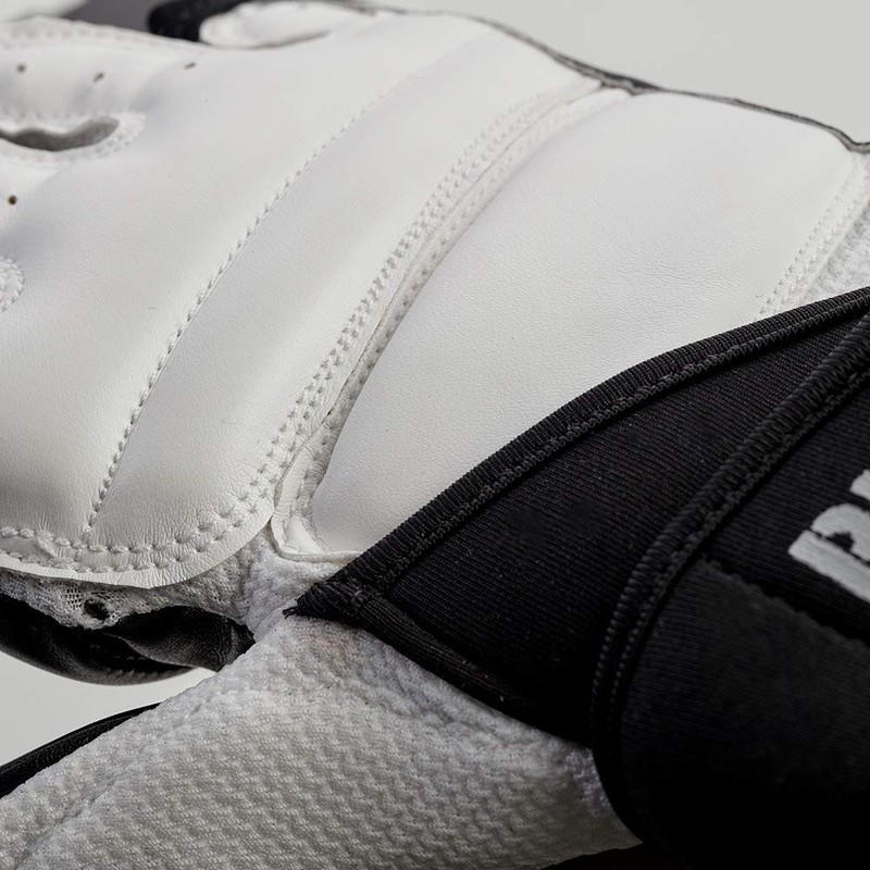 Blitz Viper Sparring Gloves - Medium